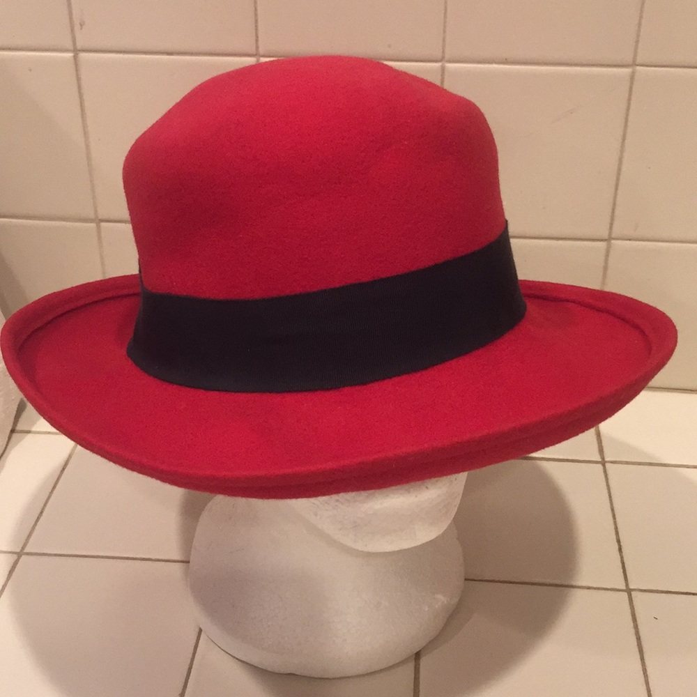 Arlin bucket style hat 100% wool made in USA